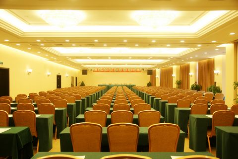 鄭州起薪文化傳播 星級(jí)酒店與專業(yè)會(huì)議服務(wù)的一站式解決方案